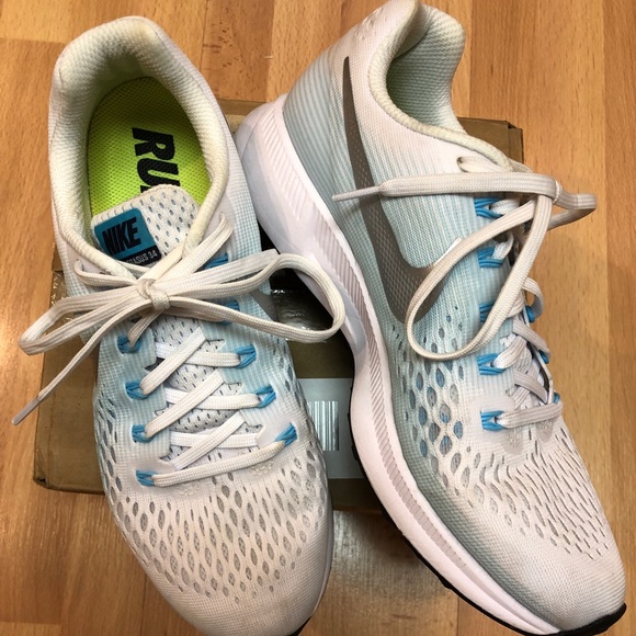 Nike Shoes - Women’s Nike Air Zoom Pegasus 34